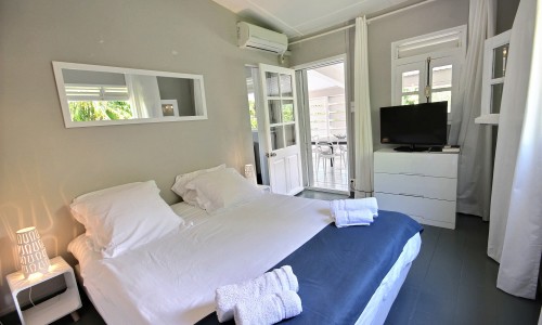 Trois-Îlets - Villa 4 ou 6 chambres en bord de mer avec piscine